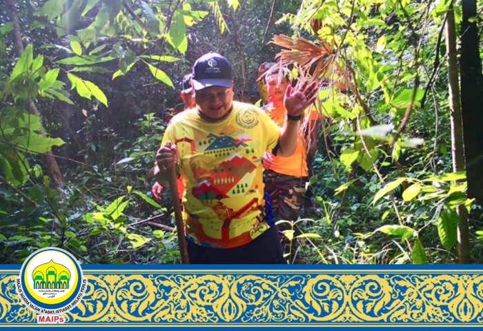 Raja Muda Perlis Ketuai Pendakian Bukit Wang Angin