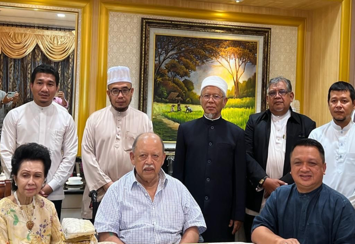 Raja Perlis Terima Mengadap Rektor FTU