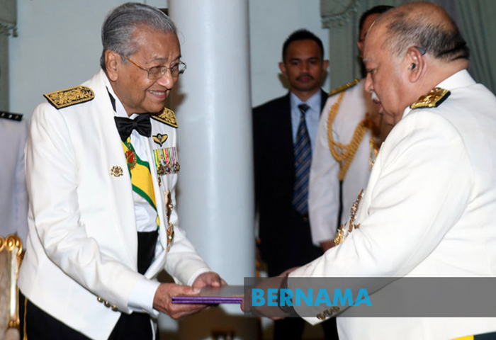 Perdana Menteri Terima Anugerah Khas Kelestarian Canselor USM