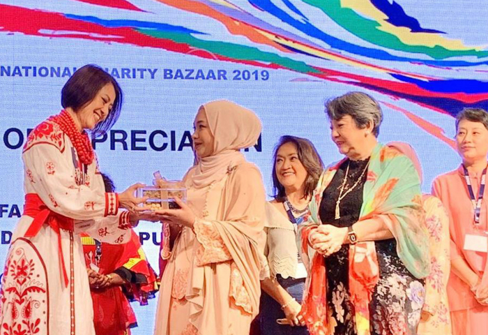 Puteri Sharifah Khatreen Berangkat Ke ‘Bazar Amal Tahunan SOHOM