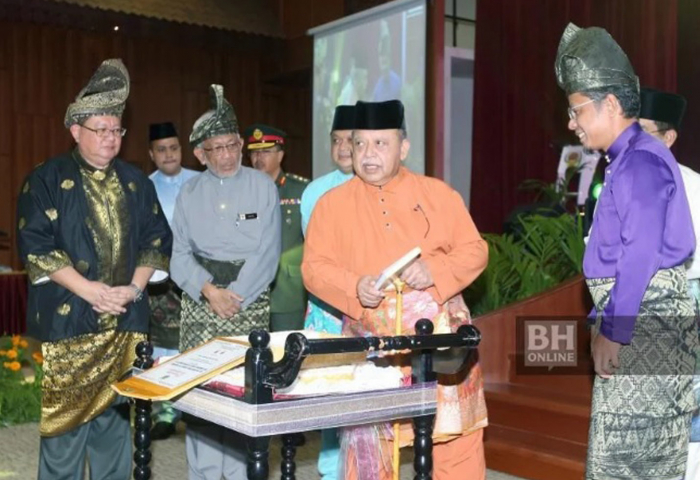 Raja Perlis Tegur Golongan Guna Teknologi Hina Institusi Diraja