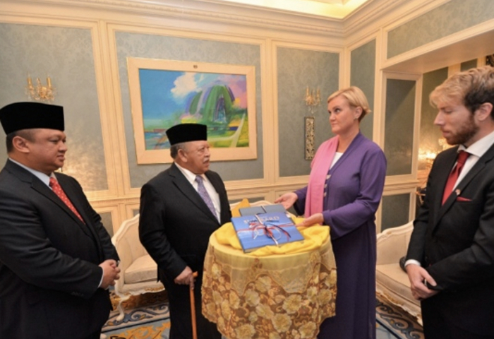 Raja Perlis terima kunjungan hormat Duta Norway