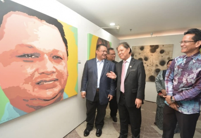 Tingkatkan hasil karya seni ke peringkat antarabangsa