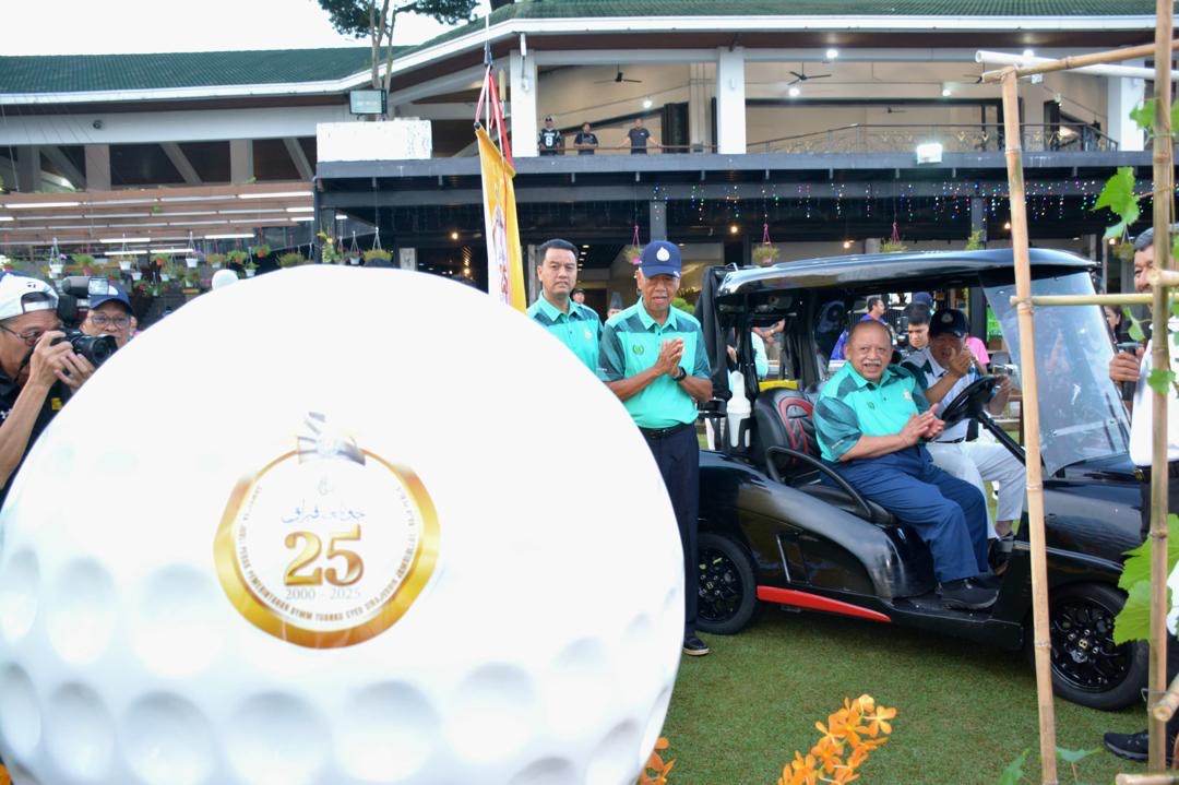 PERTANDINGAN GOLF AMAL MERIAHKAN SAMBUTAN JUBLI PERAK TUANKU SYED SIRAJUDDIN