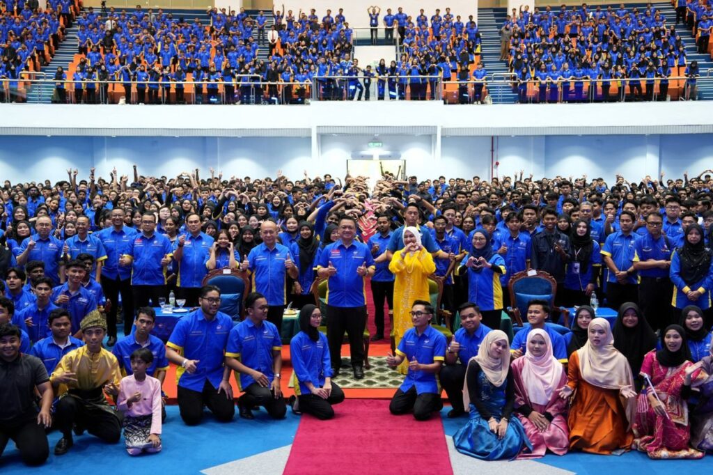 Tanggungjawab utama mahasiswa perlu tuntut ilmu dengan penuh kesungguhan – Raja Muda Perlis