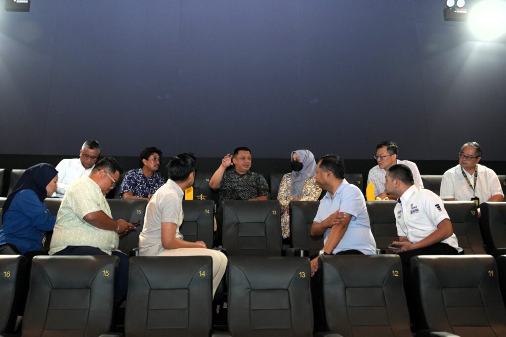 Pra Tayang Dokumentari Jubli Perak Pemerintahan Raja Perlis Rai Perkenan Raja Muda