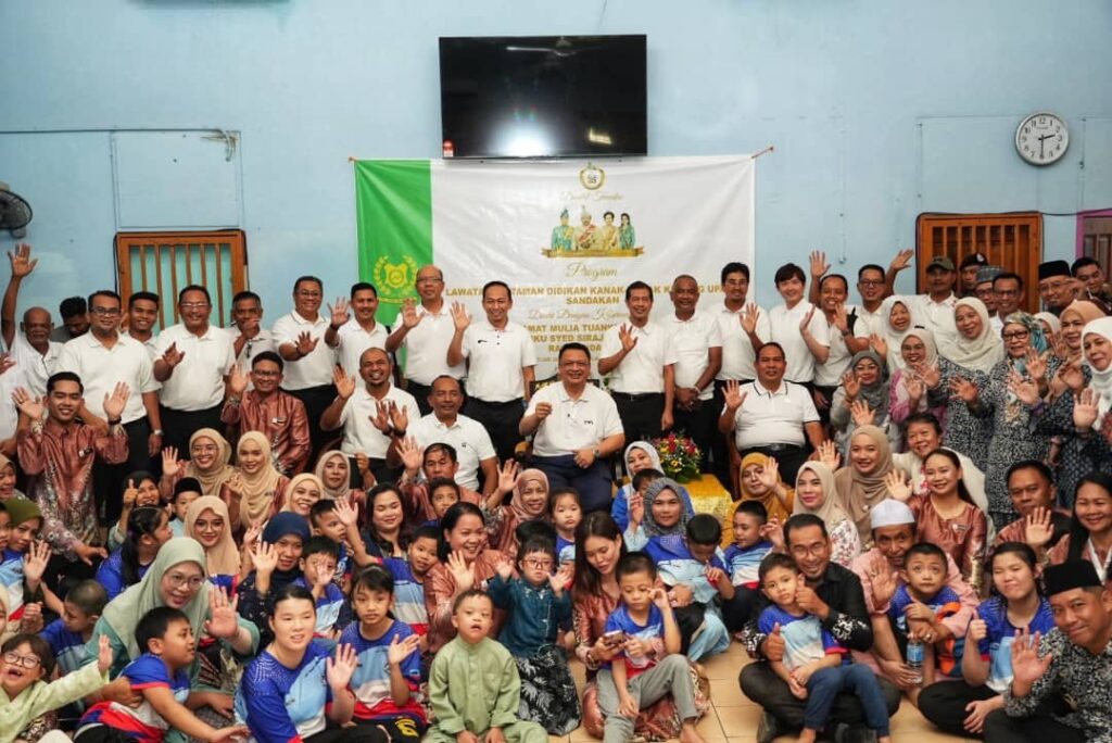 Raja Muda Perlis Santuni Anak Istimewa di Sandakan