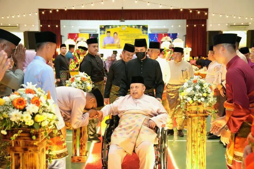 Raja Perlis berangkat sempurnakan Majlis Berbuka Puasa bersama warga RRD dan KPTD