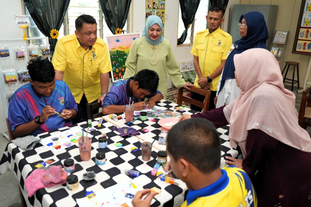 Program Titian Kasih Mega SMK Kuala Perlis
