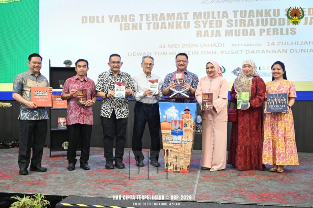 DYTM Raja Muda Perlis Melancarkan Enam Judul Buku Terbitan DBP