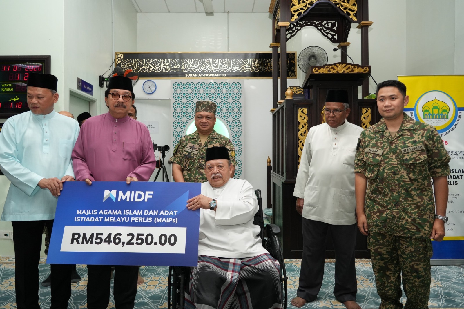 MIDF SERAH ZAKAT PERNIAGAAN RM546,250 KEPADA MAIPs
