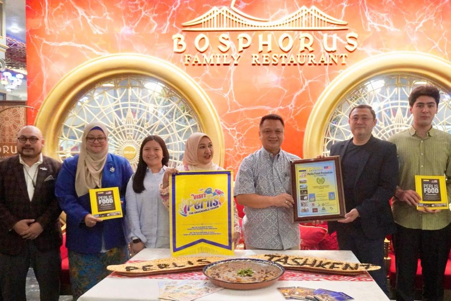 Lepasan UniSIRAJ makin dapat tempat sektor swasta