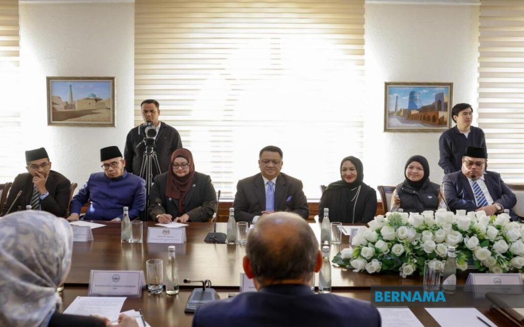 Pendaftaran QS Rankings Langkah Strategik UniSIRAJ Perkukuh Reputasi
