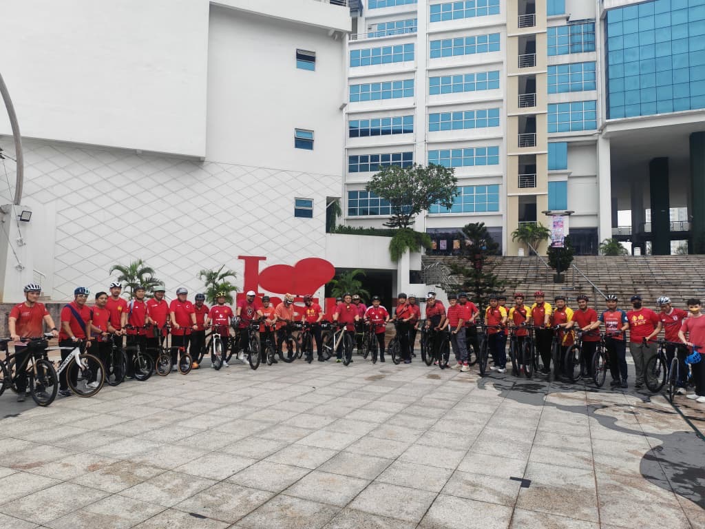 Raja Muda Perlis santuni pesakit, erat ukhuwah menerusi Kayuhan Santai TTG KL 2026
